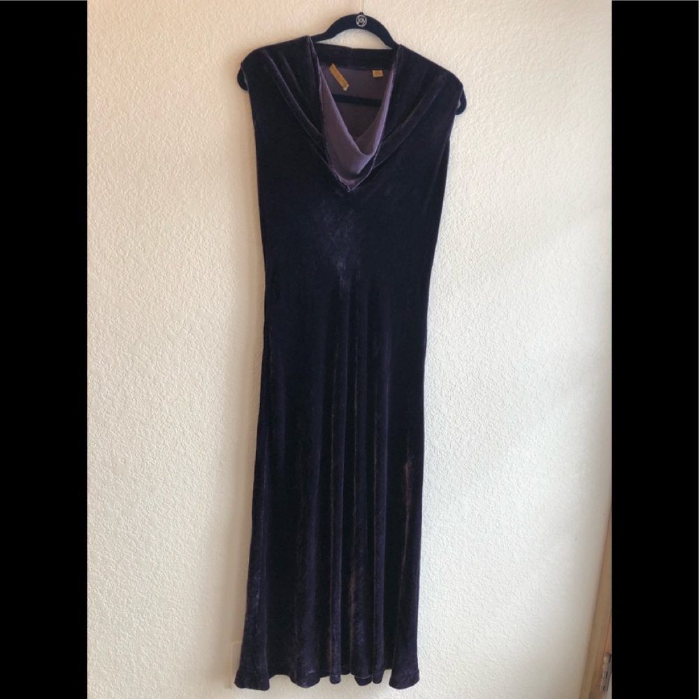 Donna Karan Signature Dress Plum Velvet